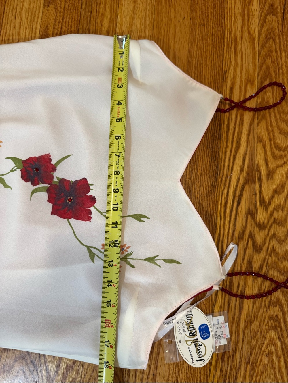 Elegant White Slip Dress with Red Floral Embroidery - Picture 5 of 9